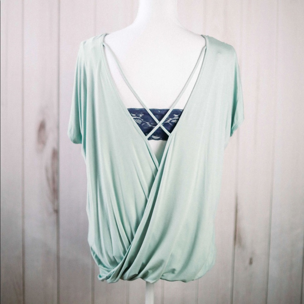 ✨LAST ONE!✨The Aria Top - Picture 3 of 9